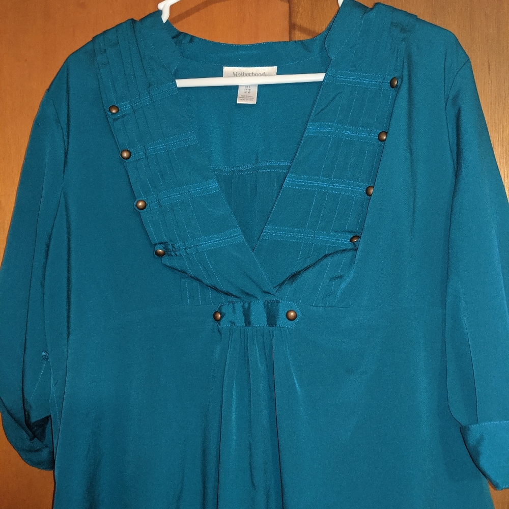 Motherhood tunic top